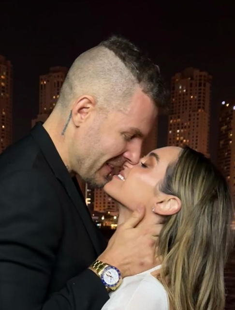 Alex Becker Girlfriend: Engaged to Lindsey Hodges